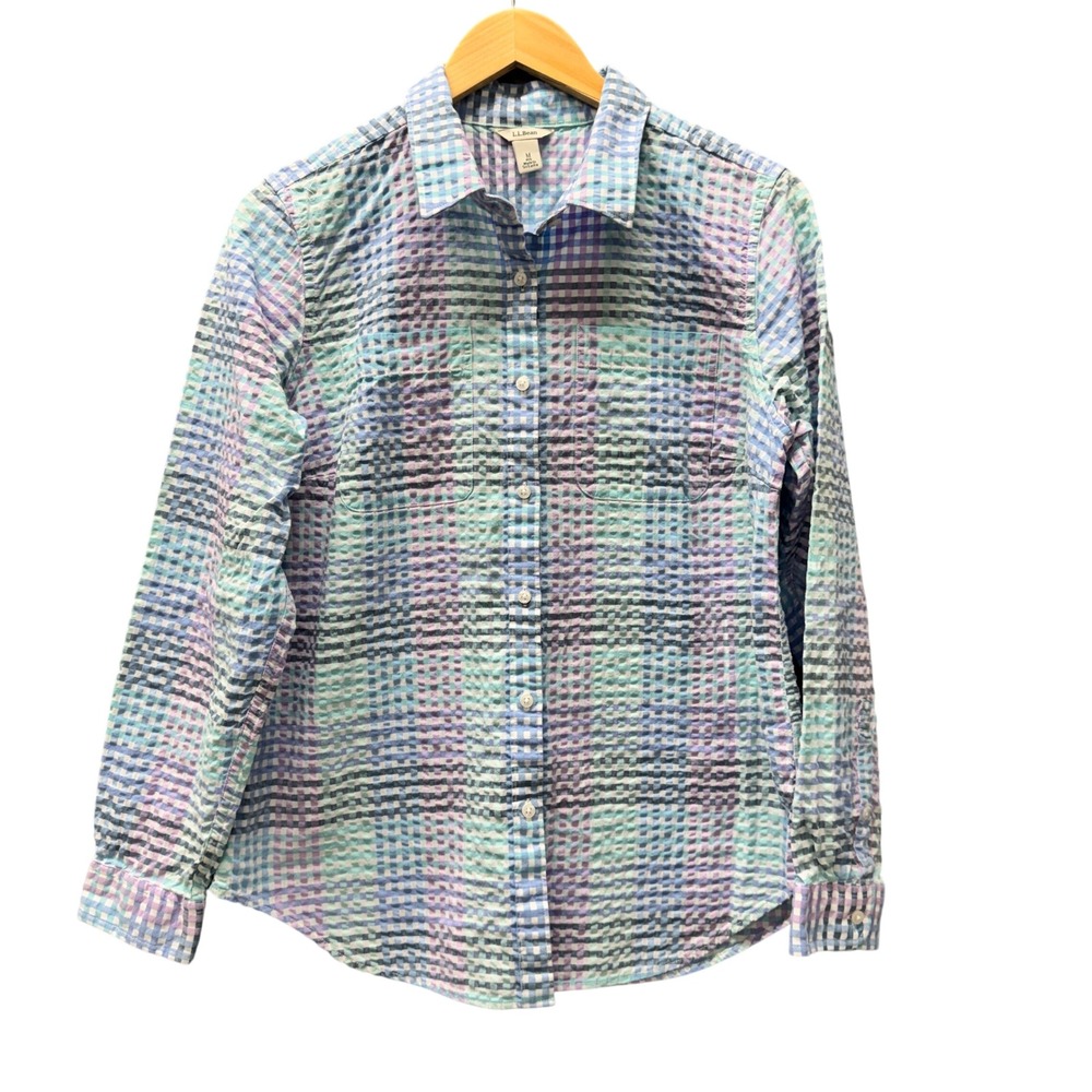 LL Bean Shirt Womens Medium Seersucker Gingham Blue Purple Plaid Button Up Top